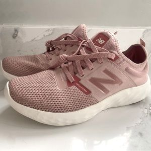 Women’s New Balance Fresh Foam Sneakers Pink size 10